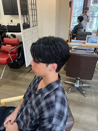 ショート パーマ メンズ 韓国風メンズ/毛流れ ヘアなら須田龍世のヘアスタイル