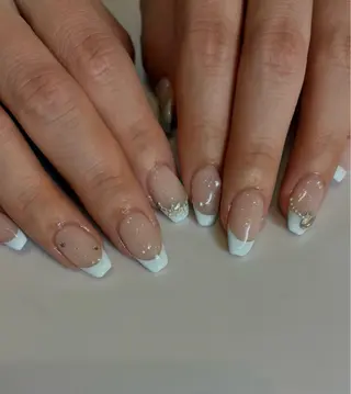 ネイル Nailsalon Olu所属・ネイリスト Nanaのネイルデザイン