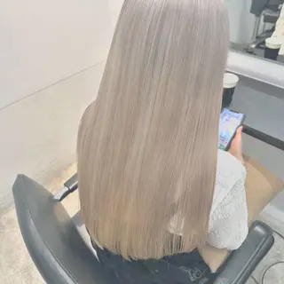 ロング カラー ハイトーン･髪質改善 MIOKAのヘアスタイル