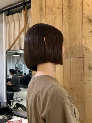 ショート moeka 表参道のヘアスタイル