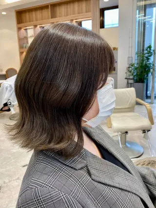 セミロング カラー 透明感カラー 田中 有乃のヘアスタイル