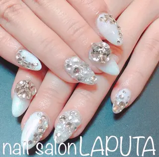 ネイル LAPUTA nailのネイルデザイン