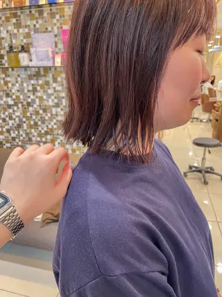 ミディアム ボブ ブリーチ/miinaのヘアスタイル