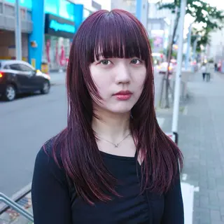 ロング カラー ユナ🎀レイヤー /韓国/ハイトーンのヘアスタイル