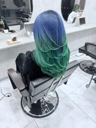 ロング カラー 🌈派手髪ハイトーン 🌈鈴木亮太🌈のヘアスタイル