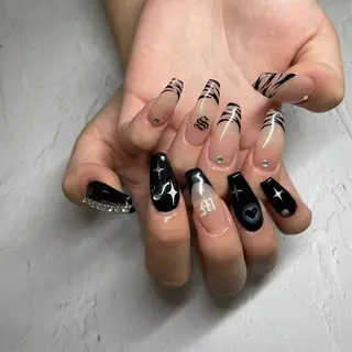 ネイル PEEKABOO京橋 EYE&NAILのマツエク・マツパデザイン