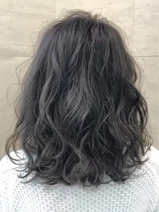 ミディアム VOICE　hair所属・レイヤーカット 川田くるみのヘアスタイル