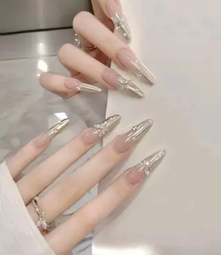 ネイル VIVIAN リサのネイルデザイン