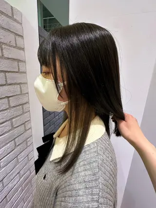 ロング カラー 髪質改善ストレート インナーカラーハズキのヘアスタイル