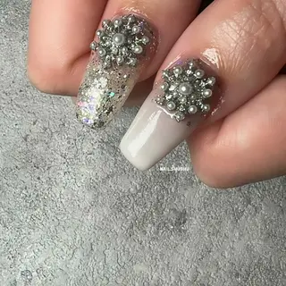 ネイル 3dパーツ/流行り 👧shushu❤️のネイルデザイン