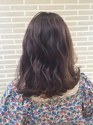 ミディアム 植田 菜月のヘアスタイル