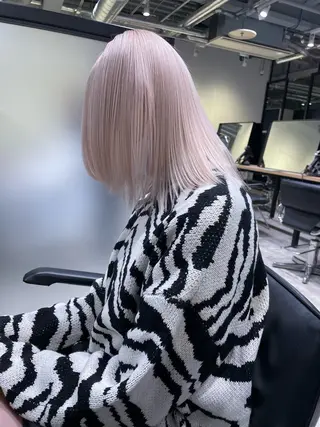 ショート カラー 透明感🎀艶髪 💞まいか🎶のヘアスタイル