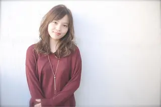 セミロング カラー インナーカラー/天神 ブリーチ/吉田のヘアスタイル