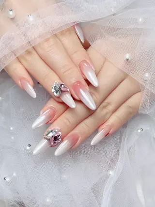 ネイル ネイルサロン lotusのネイルデザイン