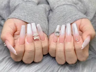 ネイル lucky nail 歌舞伎町のネイルデザイン