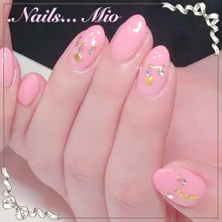 ネイル .Nails Mio 赤羽西ネイルサロンのネイルデザイン