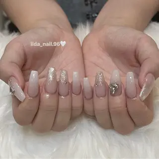 ネイル She nail studio 原宿店所属・🧸原宿の美フォルム ネイリスト🧸いいだのネイルデザイン