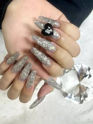 ネイル plaisir所属・plaisir プレジールネイルのネイルデザイン