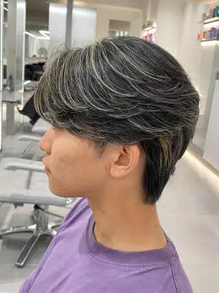 ショート カラー メンズ センターパート/ マッシュ 小野 樹のヘアスタイル