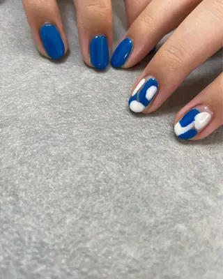 ネイル kiii.__ ✴︎*のネイルデザイン