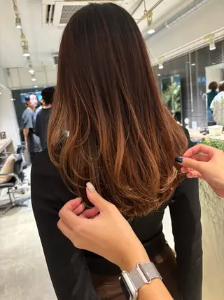 セミロング ryona🎀 /レイヤーカットのヘアスタイル