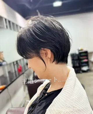 ショート Ms.CHARM【ミズチャーム】所属・韓国/レイヤーカット 顔周り/廣瀬達哉のヘアスタイル