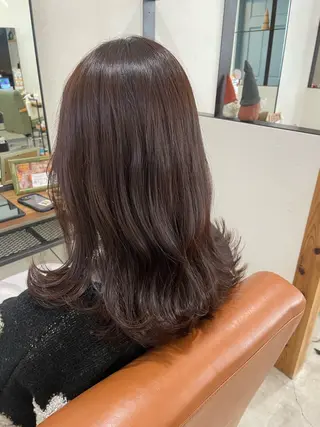 ミディアム 艶感暖色カラー /透明感/瀬戸山舞のヘアスタイル