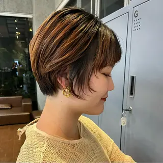 ショート カラー ヘアアレンジ ボブハイトーン🦖 デザインMAMIのヘアスタイル
