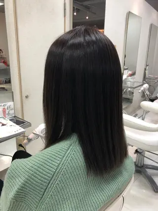 ミディアム 阿部 美咲のヘアスタイル