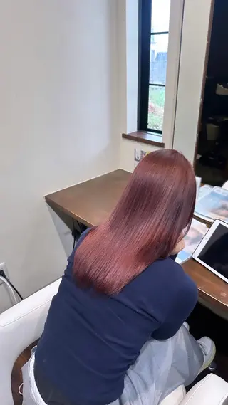 セミロング カラー 梨菜/ハイトーン /ブリーチカラーのヘアスタイル