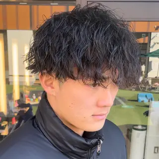 ショート パーマ メンズ メンズヘア特化 崎田 成人のヘアスタイル