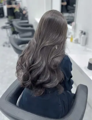 ミディアム カラー ヘアアレンジ サロウィン渋谷宇田川店所属・ハッシュカット/レイ ヤーカットArataのヘアスタイル