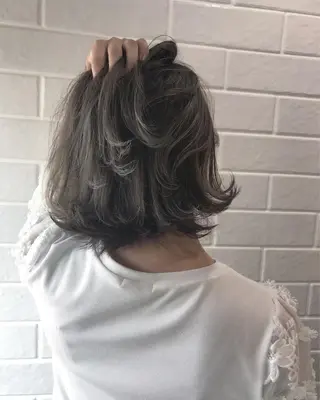 ショート en Siena所属・en Siena エンシエナのヘアスタイル