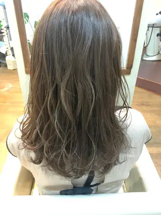セミロング カラー 清光 泰之のヘアスタイル
