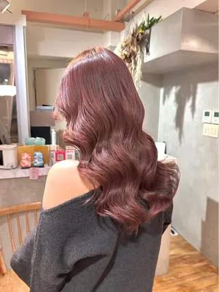 セミロング カラー akane .のヘアスタイル