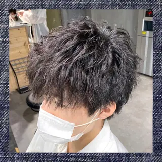 ショート パーマ ヘアアレンジ メンズ Loy所属・メンズヘア特化 パーマ 縮毛矯正🔷のヘアスタイル