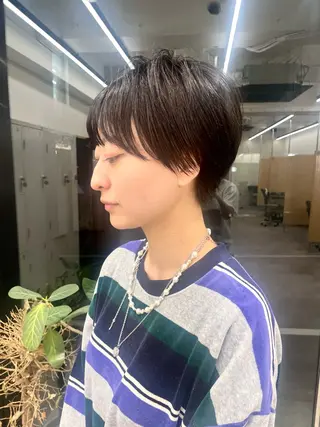 ショート カット・ブリーチ TAIGAのヘアスタイル