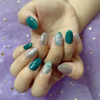 ネイル ラッキー 玲奈のネイルデザイン