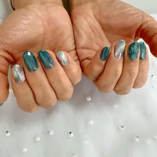 ネイル vert所属・Vert♡ .Hazukiのネイルデザイン