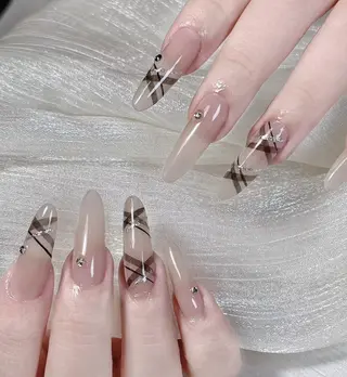 ネイル 💫 Tsuki_Nailのネイルデザイン