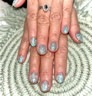 ショート GG houseのネイルデザイン