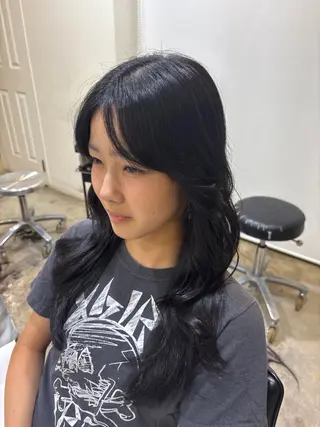 セミロング カラー RIN／韓国ヘア レイヤーカットのヘアスタイル