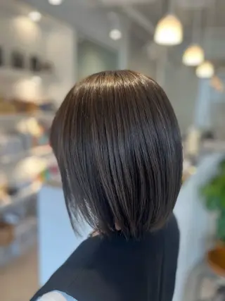 ショート カラー acot所属・並木 萌子のヘアスタイル