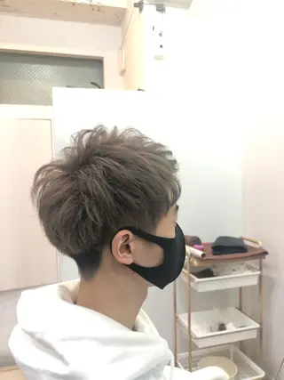 ショート カラー メンズ 髪質改善× ハイライト溝江のヘアスタイル