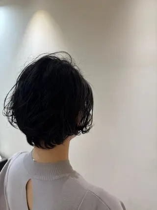 ショート パーマ TONI&GUY天神所属・大庫 桜のヘアスタイル