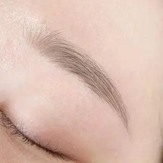 アイブロウ トップアイリスト🩶 タカギのマツエク・マツパデザイン