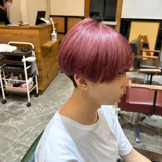 ショート カラー 若狭 彩花のヘアスタイル