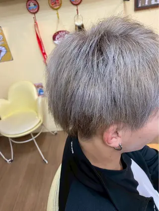 ショート カラー ANSA  hair 椥辻店所属・ANSA  hair かいりのヘアスタイル