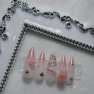 ネイル Y U K Iのネイルデザイン