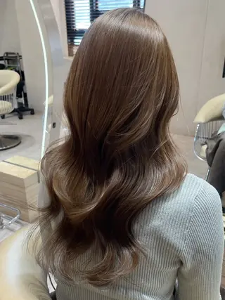 ロング カラー 顔周りカット/ 透明感カラー/ユナのヘアスタイル